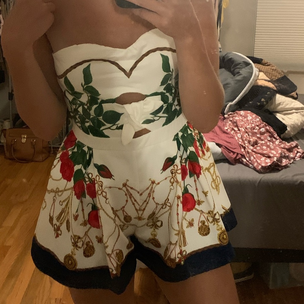 romper - Picture 2 of 3